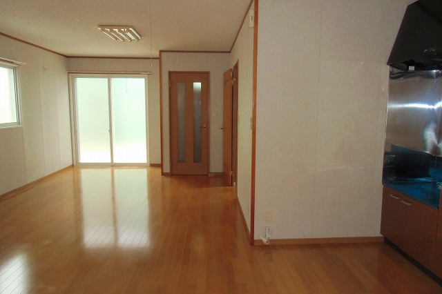 青森県十和田市東二十二番町13-4-1