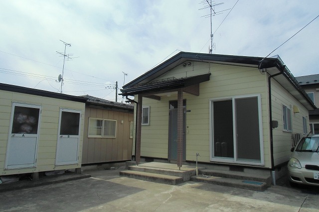 青森県十和田市東二十二番町13-4-1