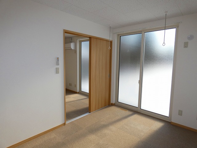 青森県上北郡東北町上北北二丁目33-68