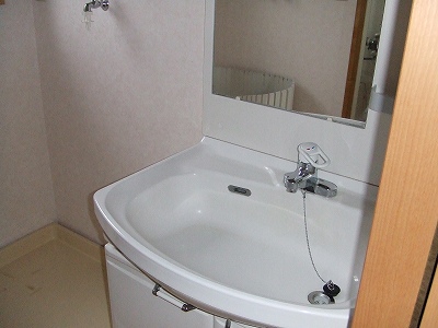 青森県十和田市東三番町34-49