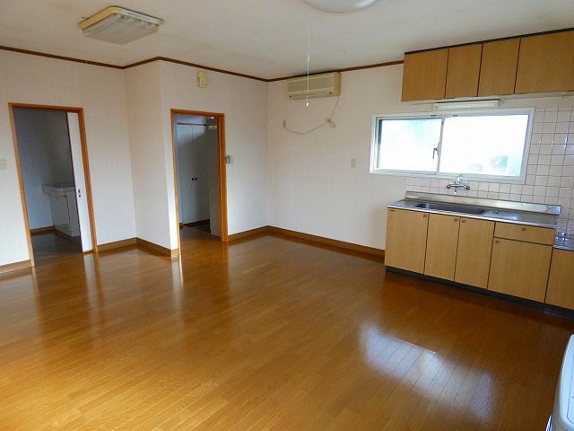 青森県上北郡東北町旭北一丁目31-95