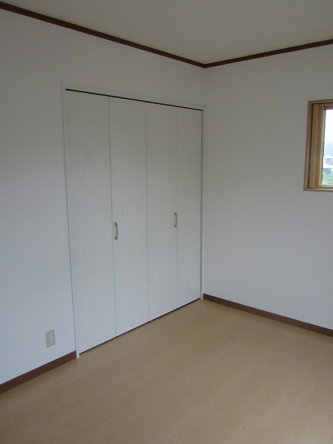 青森県上北郡七戸町荒熊内67-499