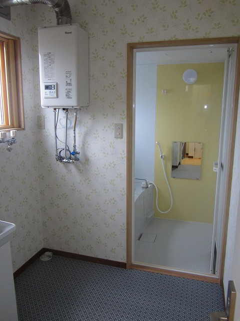 青森県上北郡七戸町荒熊内67-499