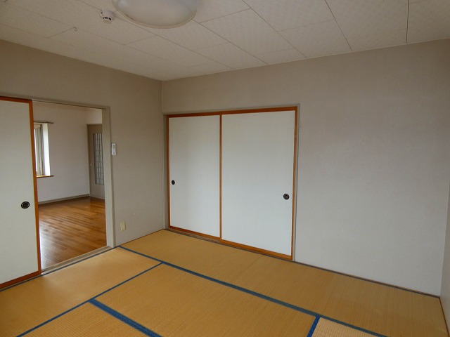 十和田市東十二番町7-42