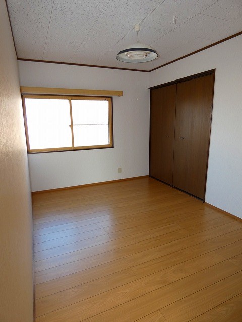 十和田市三本木字牛泊60-74