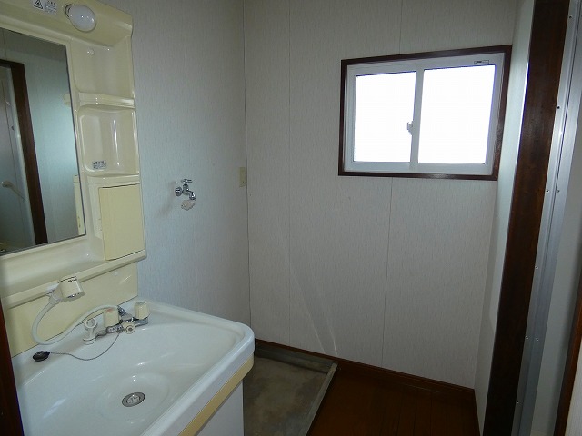 十和田市三本木字牛泊60-74