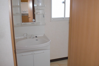 十和田市東十二番町7-35