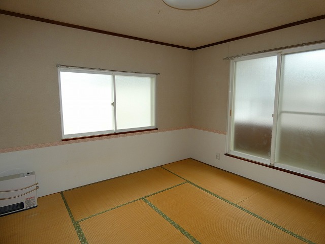 青森県十和田市東二十三番町29-33