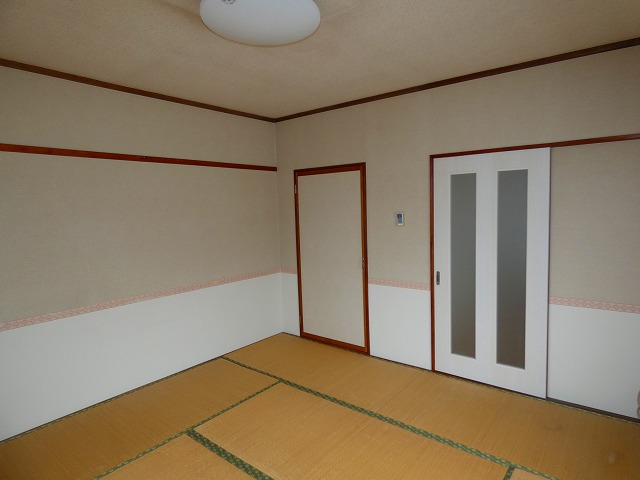 青森県十和田市東二十三番町29-33