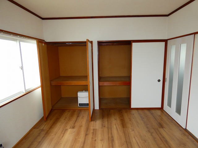 青森県十和田市東二十三番町29-33