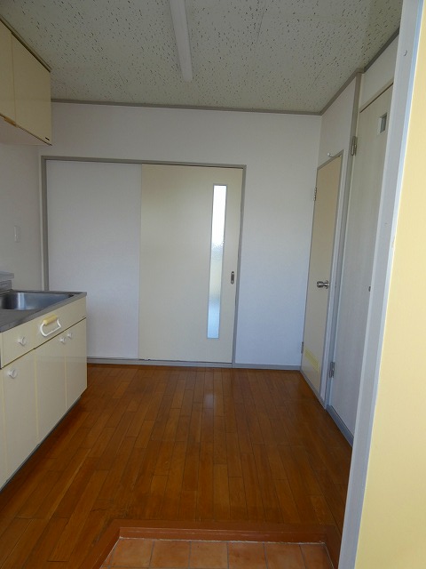 青森県十和田市東二十三番町30-12