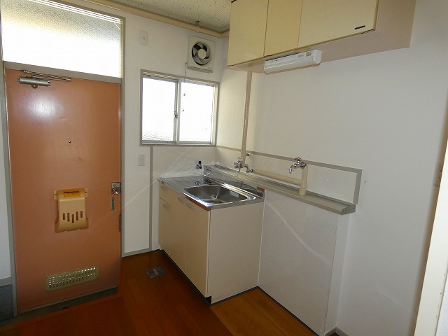 青森県十和田市東二十三番町30-12