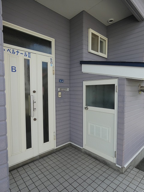 十和田市東十三番町34-44